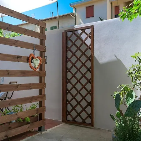 Apartment Le Di Matteo Il Mare Marina Di Pisa